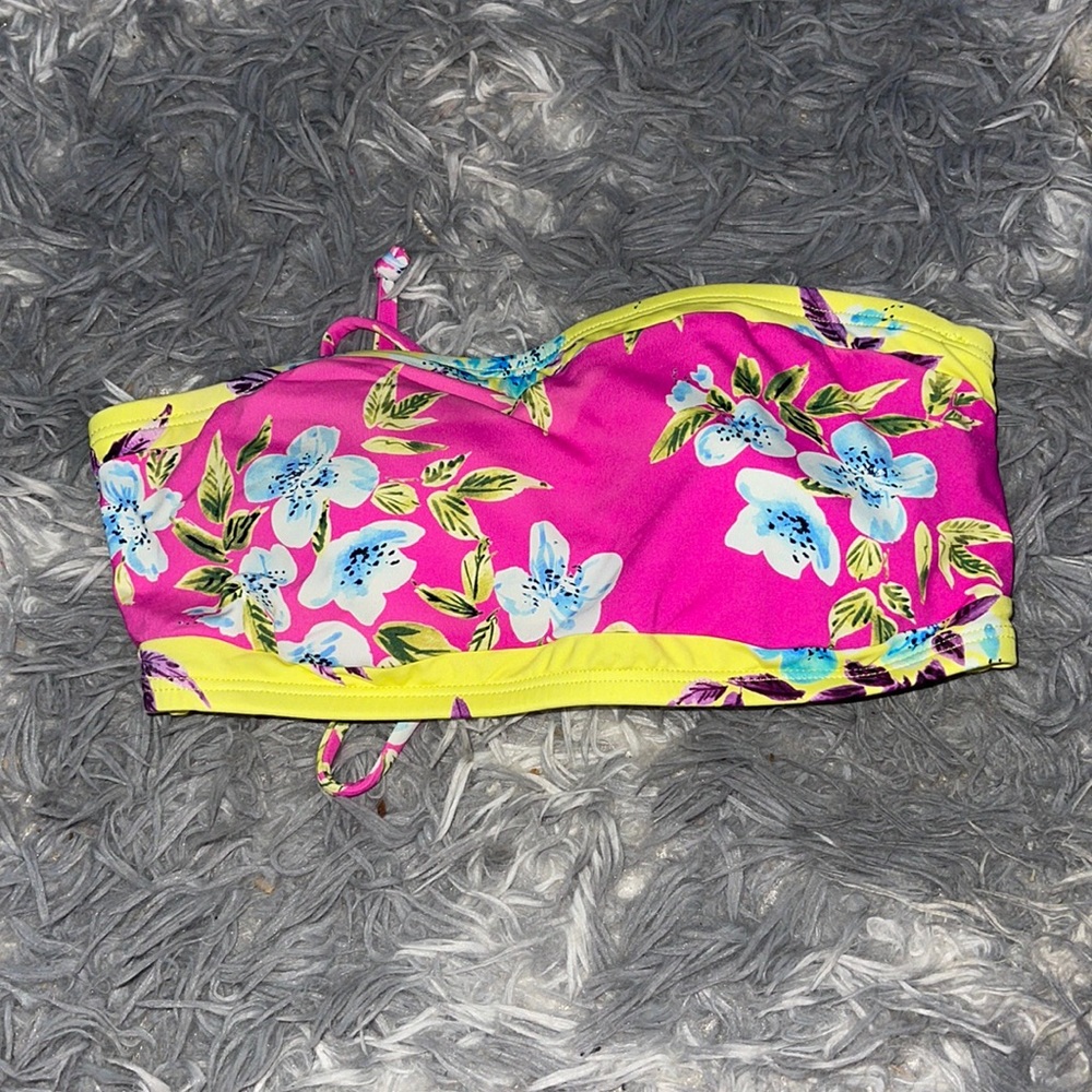 Strapless bathing suit top